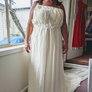 Plus Size Bridal Ivory Chiffon Dress One Shoulder